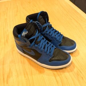Jordan 1 High Retro OG Dark Marina Blue Size 9